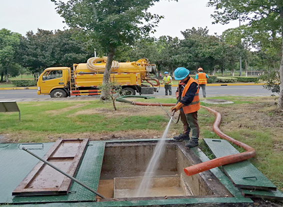 文昌化油池清理